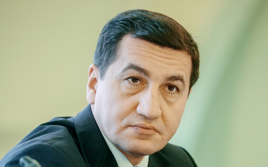 7471bad8 D48f 11ee B3c1 02420a0000c9 930