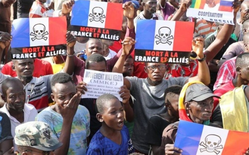 7cbd8dfc B290 30f0 A357 2167df8433e2 850