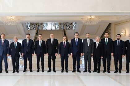 1712054240350253893 1200x630