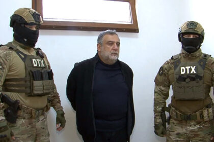 36d4eaf93101f9747099661aedf6e7e9