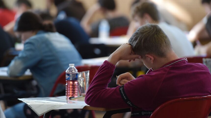 422078493 0 186 3076 1916 1920x0 80 0 0 0a1561cf8dcf1fb49023cbc6c47239e8