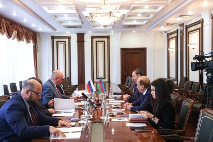 Fa4a0c1d0f234ef064227e244b20fe29 O