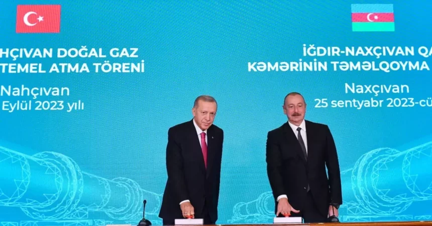 Aliyev And Erdogan Pipeline Agreement 1536x1152.jpg