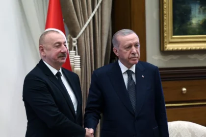 Cumhurbaskani Erdogan Azerbaycan Cumhurbaskani Aliyev Ile Gorustu 2