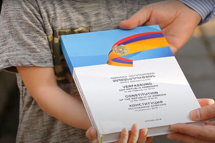 նոր Սահմանադրություն