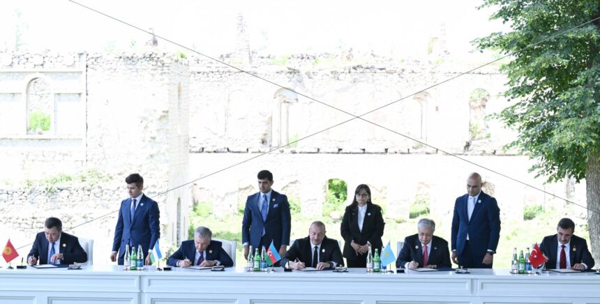 50663532363e95db7f66682b46309a52 7233384