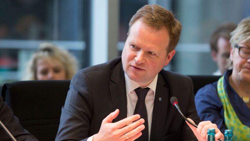 Kw03 Interview Schwabe Europarat Pv Bild