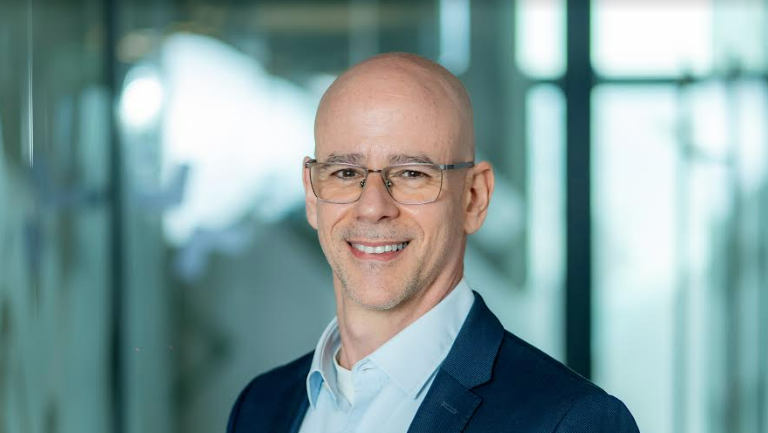 H1vzbohsr 0 0 768 433 0 X Large