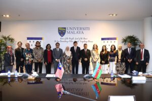 Malaya Universiteti (3)