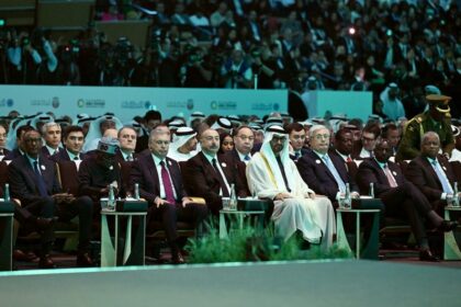 2f74a606 Df99 3407 Bd33 0c162cb6abe5 850