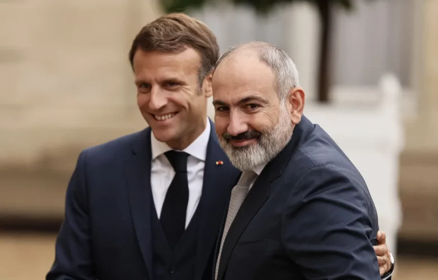 Pashinyan Macron