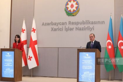 D5646027 29f2 33d5 89e3 2e282bffba5a 850