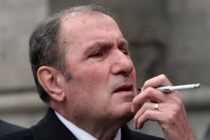 L C9jc9nbphg E1665174731961