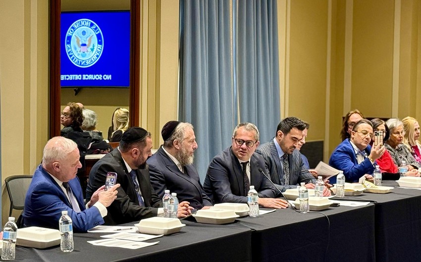 F40745f1 1f32 3283 B026 F991f4f54953 850