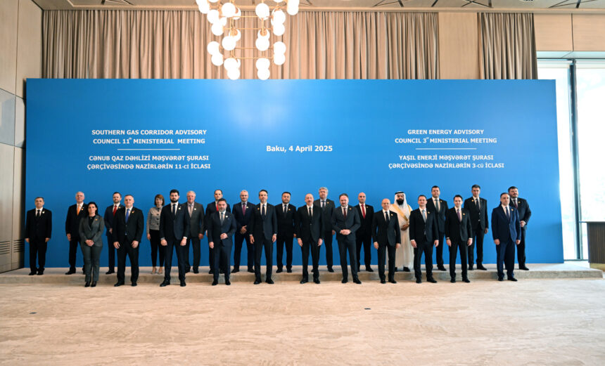 1743752121242758832 scaled