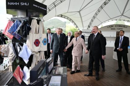 1748442914 9ddd0597cfbcf50fca3bfdfaeb957f16