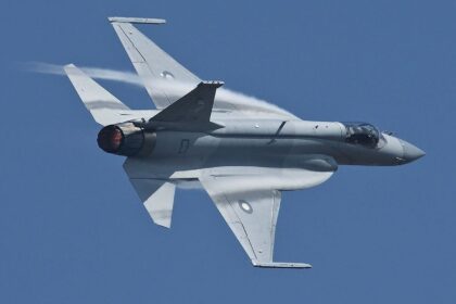 1 r 1e5ax2paznows7siy2wq