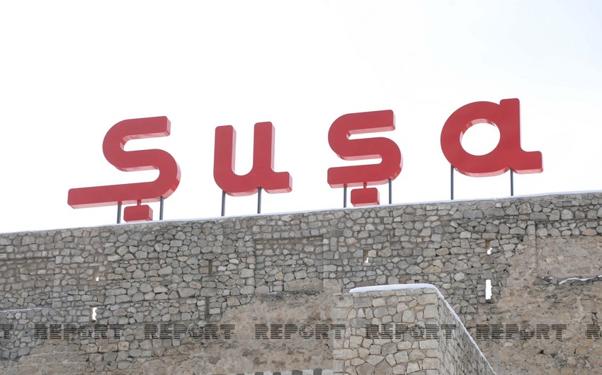 435f96f6 6f2f 3451 a03e 3bf18b0e1fac 850