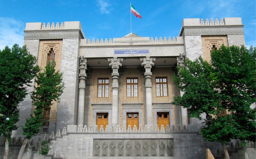 5ceb7f12 4b13 3a21 8040 51696ac78f88 850