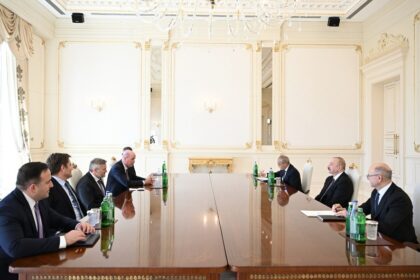 B5945eb5 4bd3 3daa 998b 902ff4c3a6cf 850