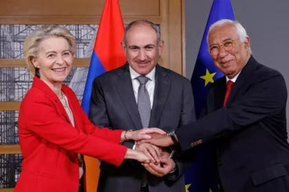 3bc929328170e470a3aae2511637855d