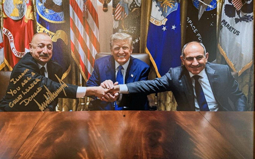 B728442b 84be 36d4 a65f d97cf7e3cfb8 850