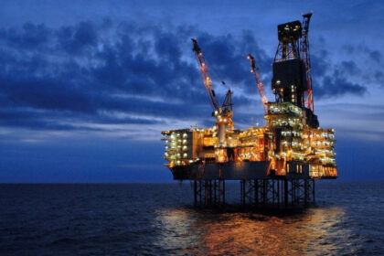 Shah deniz gas field offshore azerbaijan source sourthern gas corridor