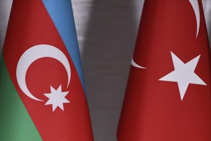 Thumbs b c 043d99a32a9799ef7206818f840b738f