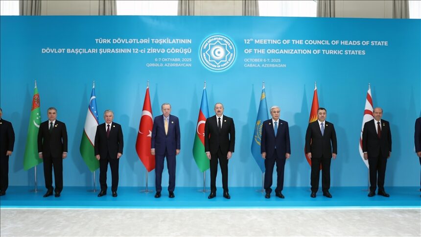 Thumbs b c 4092ce89f0c76800a9663f7ca9ec8345