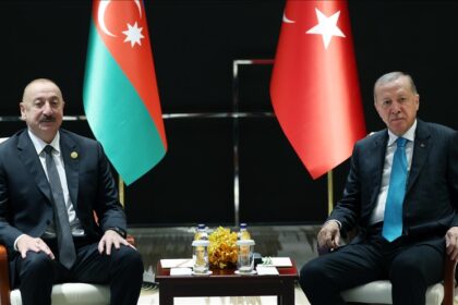 Thumbs b c 4246e79ac6d26429698cb2f43f0dbfb1