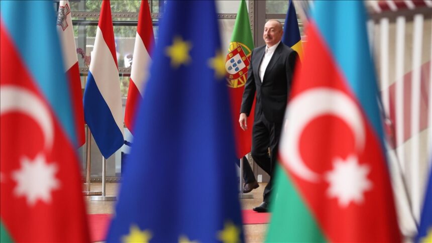 Thumbs b c 54d30c9cdb4705f0557373bbc02439b6