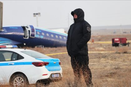 Thumbs b c 5c766b71fb4980197027950e17104530