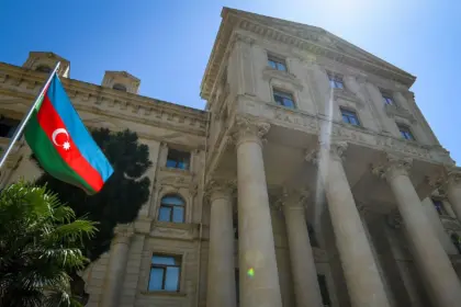 4ffbf508 fed0 3b0a b3d3 2465bf884e5e